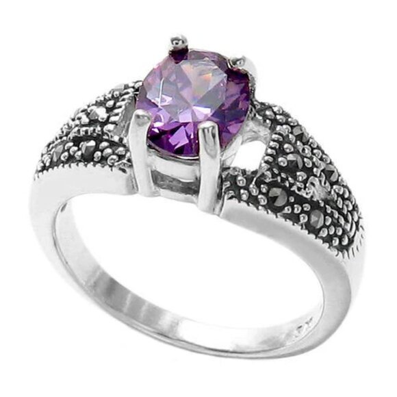 CLASSIC MARCASITE RING WITH PURPLE OVAL CZ CENTER STONE IN STERLING SILVER. - Picture 1 of 3
